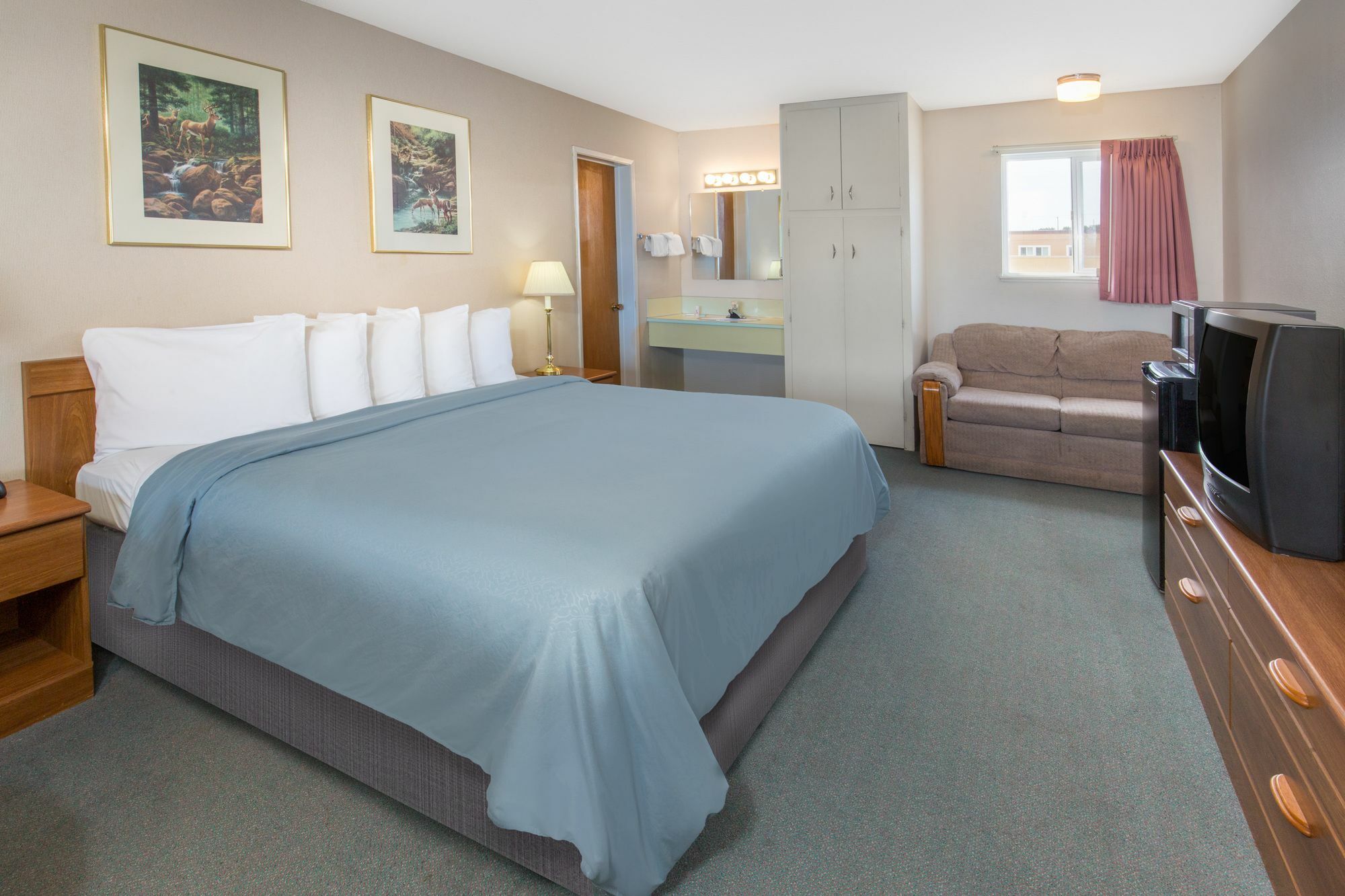 Redwood Inn Crescent City Bagian luar foto